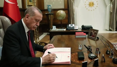 Erdoğan o isimleri görevden aldı! Atamalar resmi gazetede yayımlandı