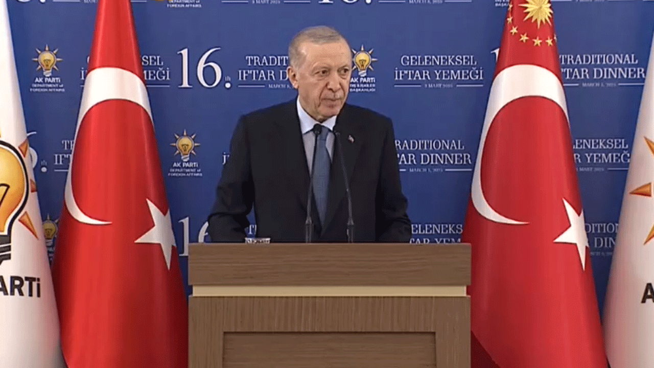 Erdoğan'dan tedirgin eden sözler: Askeri ve siyasi patlamalara gebe