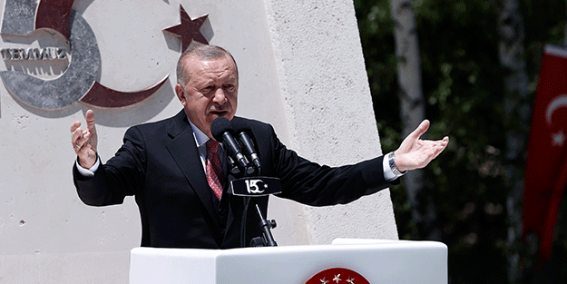 Erdoğan'dan tokat gibi 15 Temmuz mesajı: Bu ülkenin sahibi erzak depolayanlar değil, devlete sahip çıkanlardır