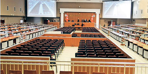 Erdoğan'ı bu salonda yargılayacaklardı!