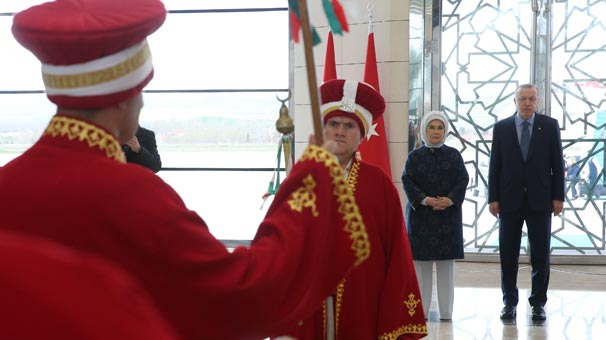 Erdoğan'ı mehter takımı karşıladı