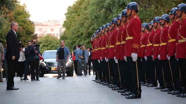 Erdoğan'ı polis karşıladı