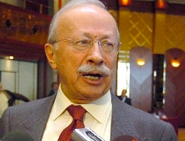 Erdoğan'ın annesine küfreden hadsiz, yine kafa çıkardı! 90'lık Ekşi'den alçakça ima