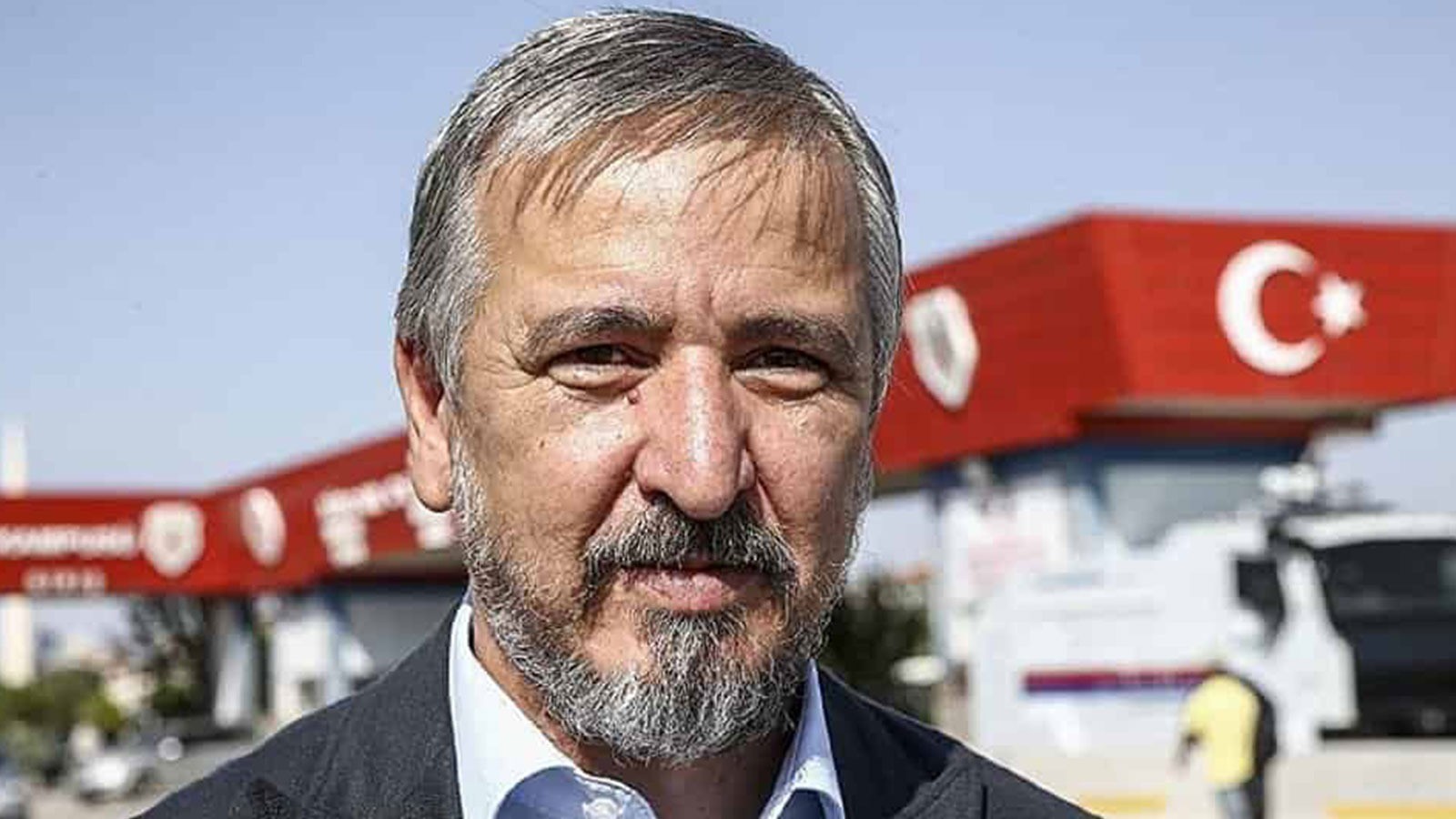 Erdoğan'ın eski metin yazarı Aydın Ünal, o konu için "Topluma gerçekleri anlatın" çağrısı yaptı! Nerede bu cemaatler, vakıflar, dernekler?