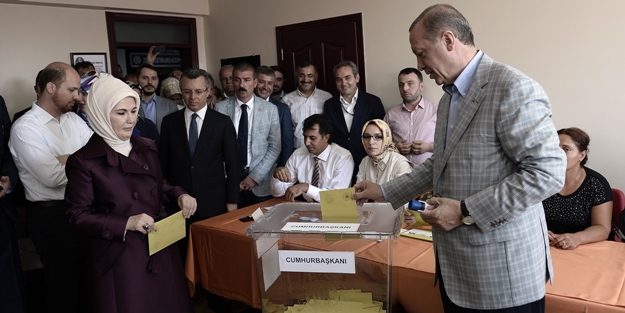 Erdoğan'ın sandığında hangi aday 1. oldu?