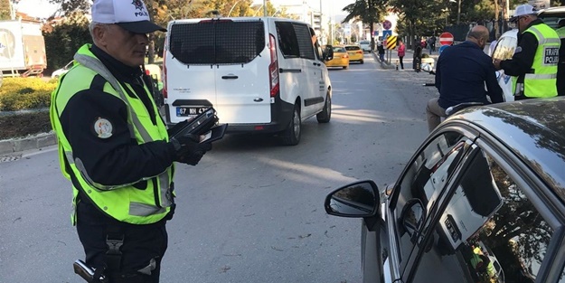 Erdoğan'ın sözleri sonrası hükümetten cam filmi açıklaması