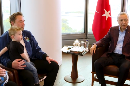 Erdoğan'la buluşması çok konuşulmuştu! Elon Musk’tan dünyayı şaşkına çeviren karar