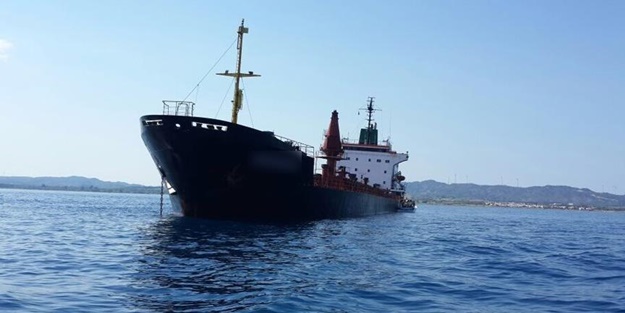 Ereğli açıklarında kargo gemisi yan yattı