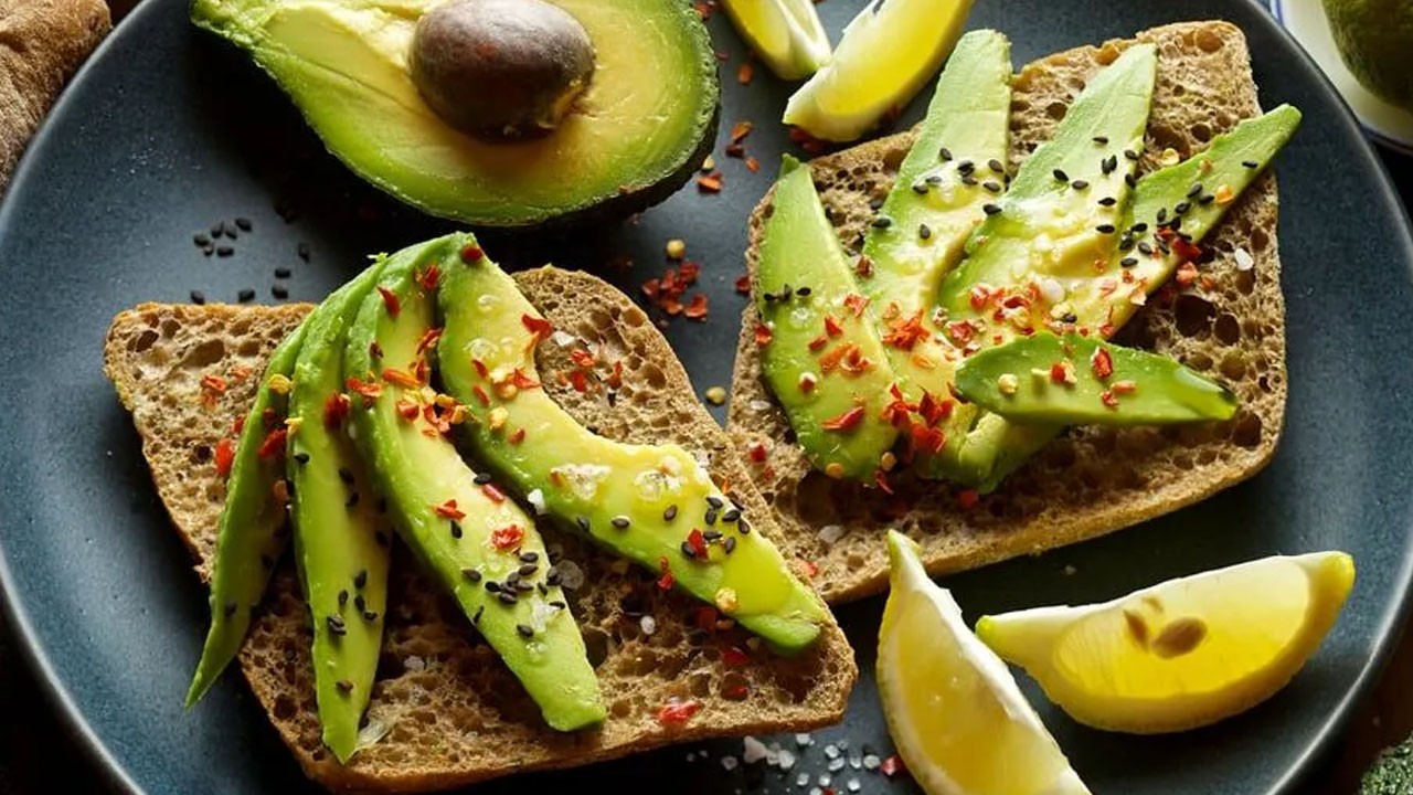 Uzman isim: Avokado yiyin diye tavsiye ediyor! 8 faydası