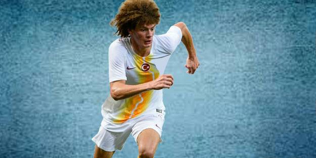 Erencan Yardımcı kimdir? Erencan Yardımcı nereli kaç yaşında? Erencan Yardımcı kiralık mı gitti?