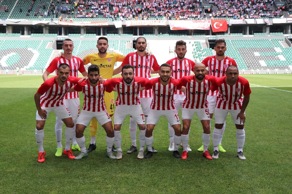 Ergene Velimeşespor 2. Lig’e çıktı 