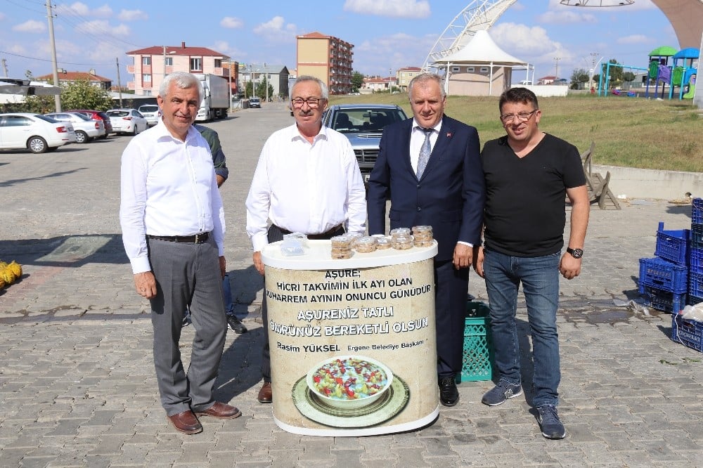 Ergene’de aşure ikramı 