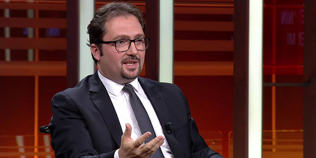 Ergenekon davasının avukatı, amiral eskileri için ağlamaya başladı!