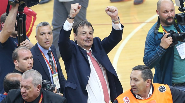 Ergin Ataman'dan teşekkür mesajı