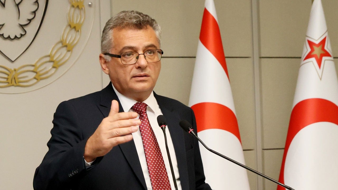 Erhürman'dan seçim yasasını neden veto ettiğini açıkladı