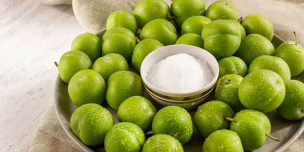 Eriği tuzla yiyenlere kötü haber! Uzmanlardan hayati uyarı