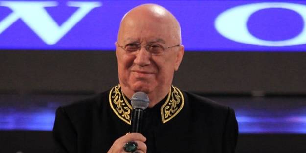 Erkan Özerman'dan bir skandal daha: Ahlaksız fotoğraflarla şantaj!