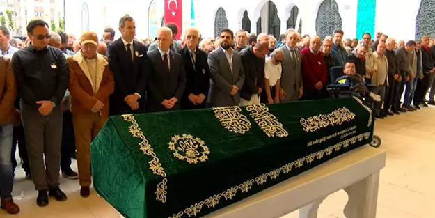 Erkan Yolaç son yolculuğuna uğurlandı!