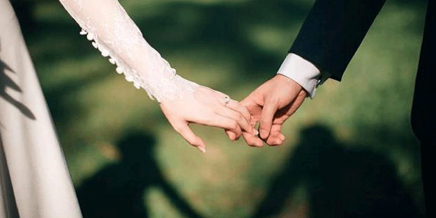 Erkekler ‘eline’, kadınlar ‘cebine’ bakıyor