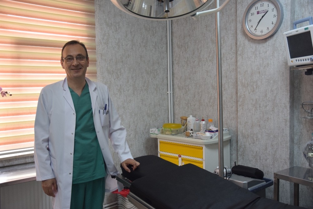 Erkekler için büyük memelerden kurtulmak mümkün 