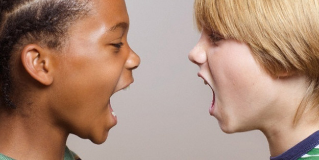 İnce ses erkekleri depresyona sokuyor