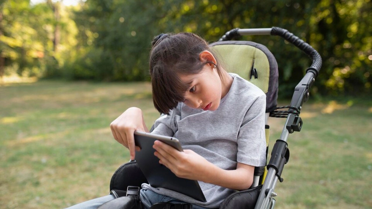 Erken fark edilirse hayat değişiyor! Serebral palside umut veren mesaj