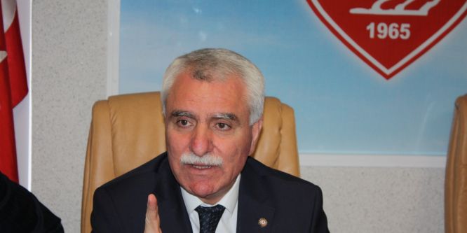 ''Türkiye'de stadı bitmeden çimleri tamamlanan tek stat bizim stat''