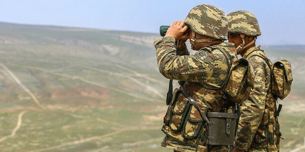 Ermeni askerleri Şuşa'da bayrak açtı! Bakın ne için geldiler