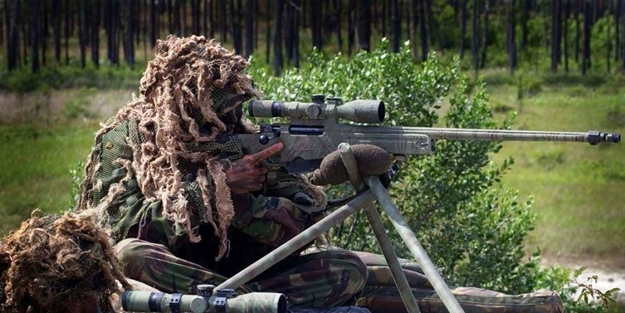 Ermeni keskin nişancı 1 askeri şehit etti