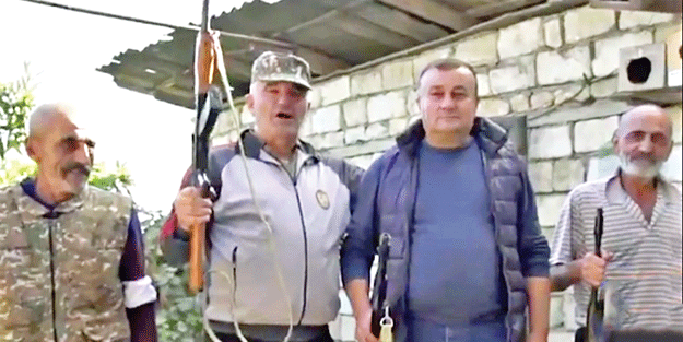 Ermeniler sivilleri silahlandırıyor