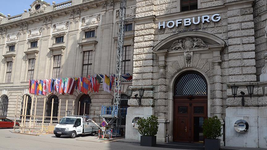 'Ermenistan işgal ettiği bölgelerden çıkmalı'