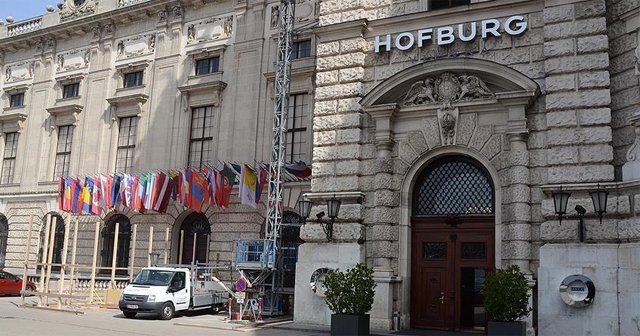 'Ermenistan işgal ettiği bölgelerden çıkmalı'