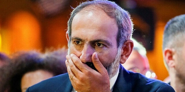 Ermenistan karıştı! Paşinyan'a sürgün teklifi