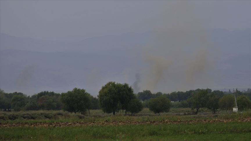 Ermenistan ordusu, Azerbaycan'da sivillerin yaşadığı yerlere saldırdı