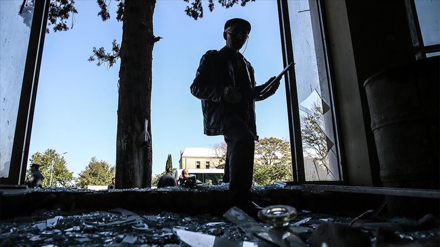 Ermenistan ordusu Hadrut’taki yerleşim yerlerine saldırıyor