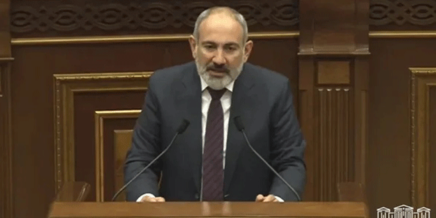 Ermenistan teslim oldu! 