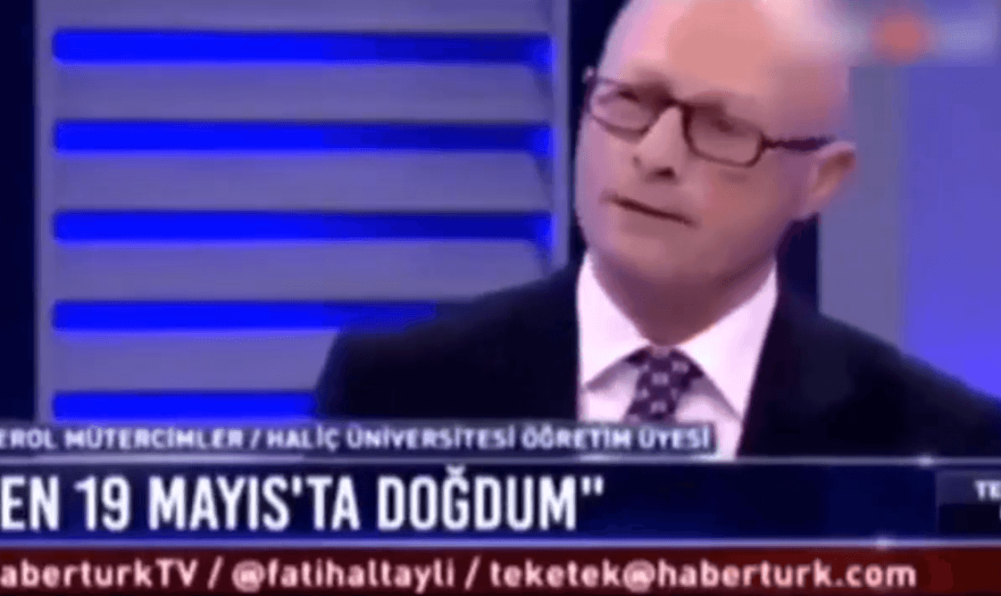 Erol Mütercimler'den ihanet dolu sözler: Keşke Yunanlar hacı hoca tayfasını sallandırsaydı