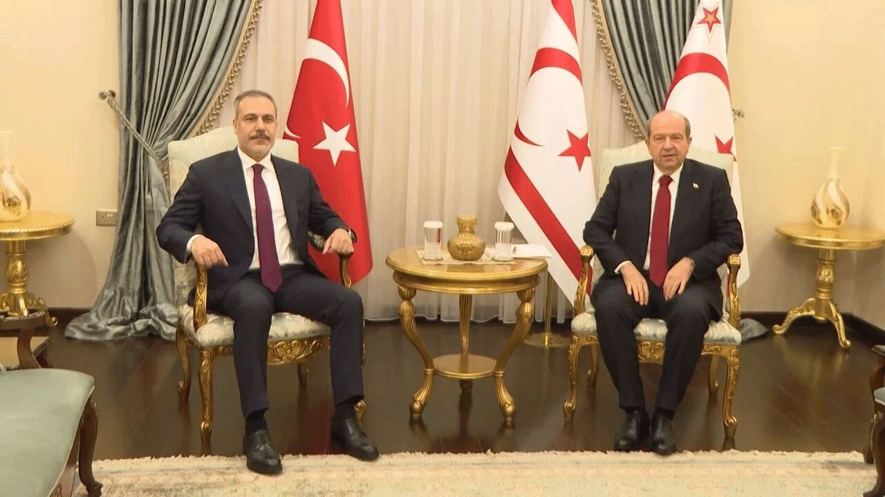 Ersin Tatar, Hakan Fidan'ı kabul etti