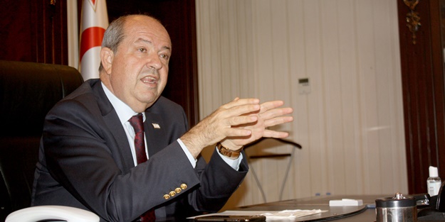 Ersin Tatar'dan Mustafa Akıncı'ya sert çıkış: Sen kimin papağanısın?