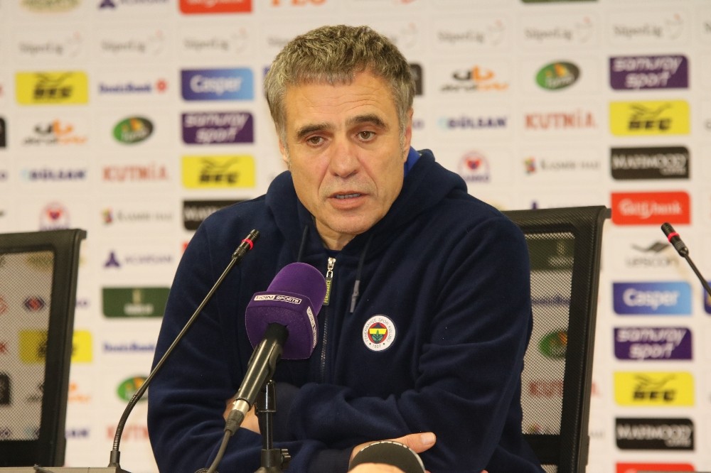 Ersun Yanal: 