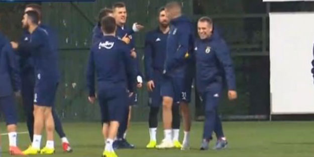 Ersun Yanal ilk antrenmanına çıktı