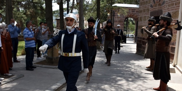 Ertuğrul Gazi Türbesi'yle ilgili karar verildi