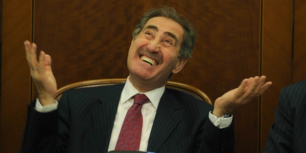 Ertuğrul Günay 'Tuzluk Partisi'nde yok