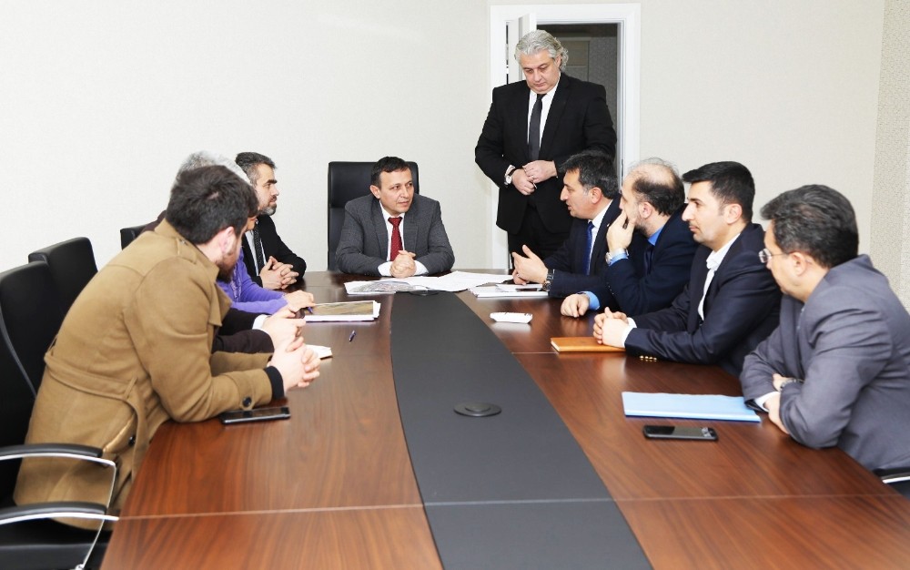 ERÜ Rektörü Çalış’tan yurt müjdesi 