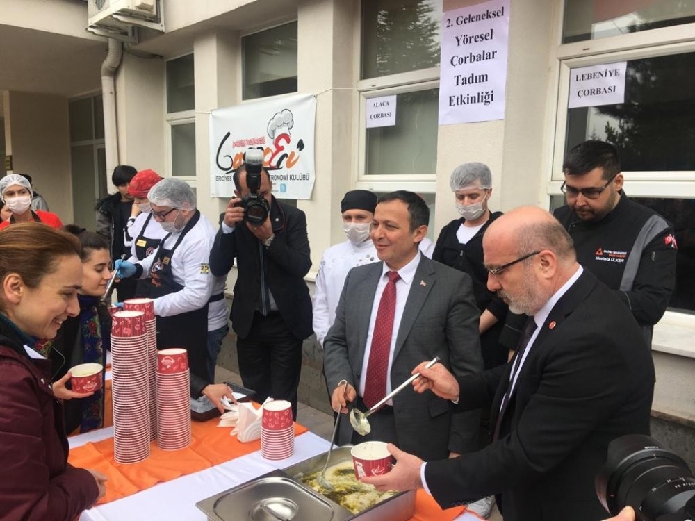 ERÜ’de unutulmaya yüz tutmuş yöresel tatlar tarihiyle tanıtılıyor 