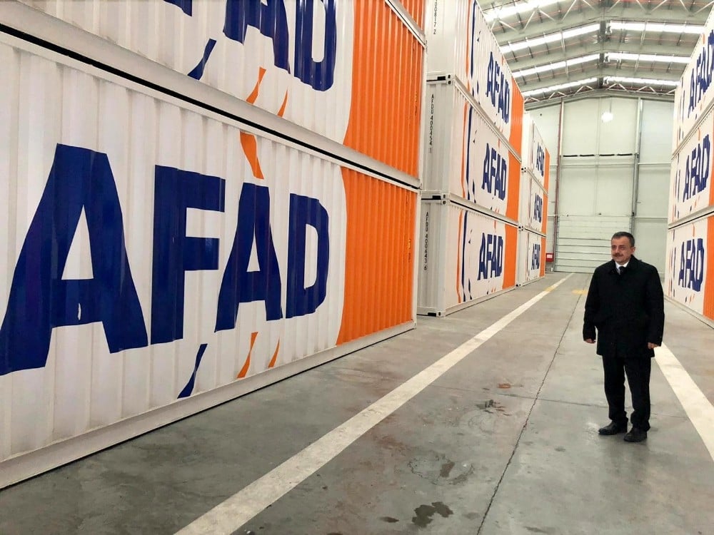 Erzincan AFAD’tan Elazığ’a konteyner desteği 