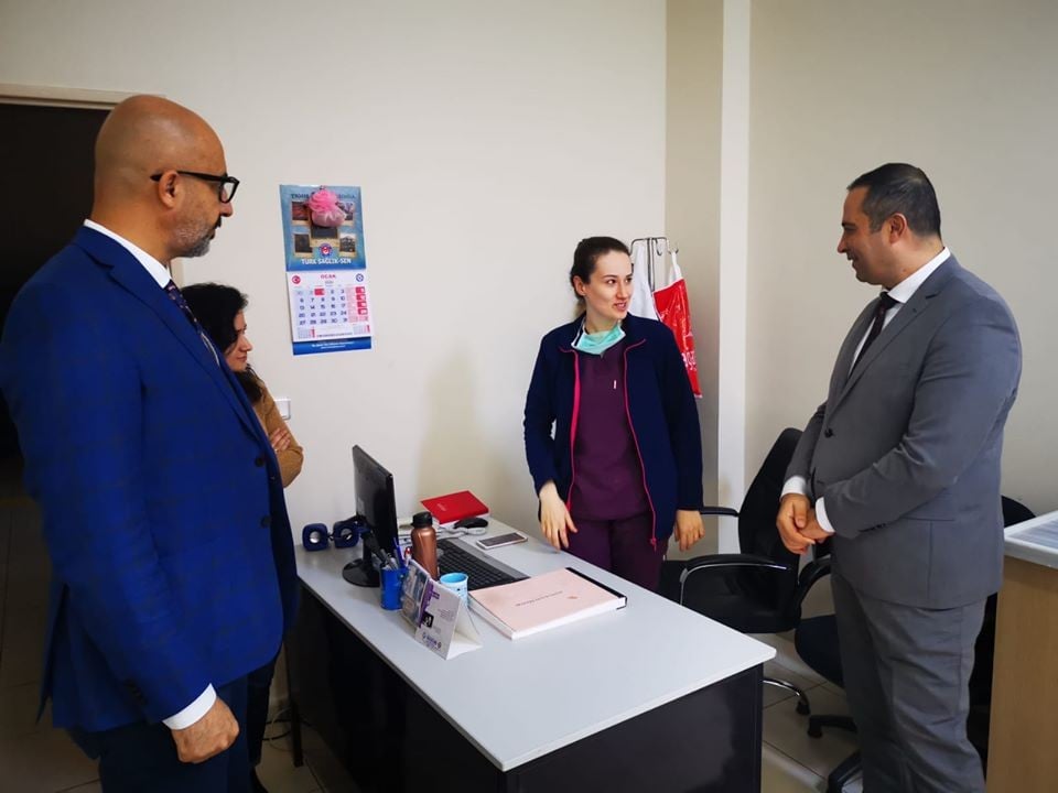 Erzincan İl Sağlık Müdürü Erkan Hirik ilçe devlet hastanelerini ziyaret etti 