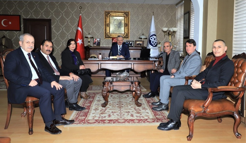 Erzincan Kent Konseyi Danışma Meclisinden Rektör Levent’e ziyaret 