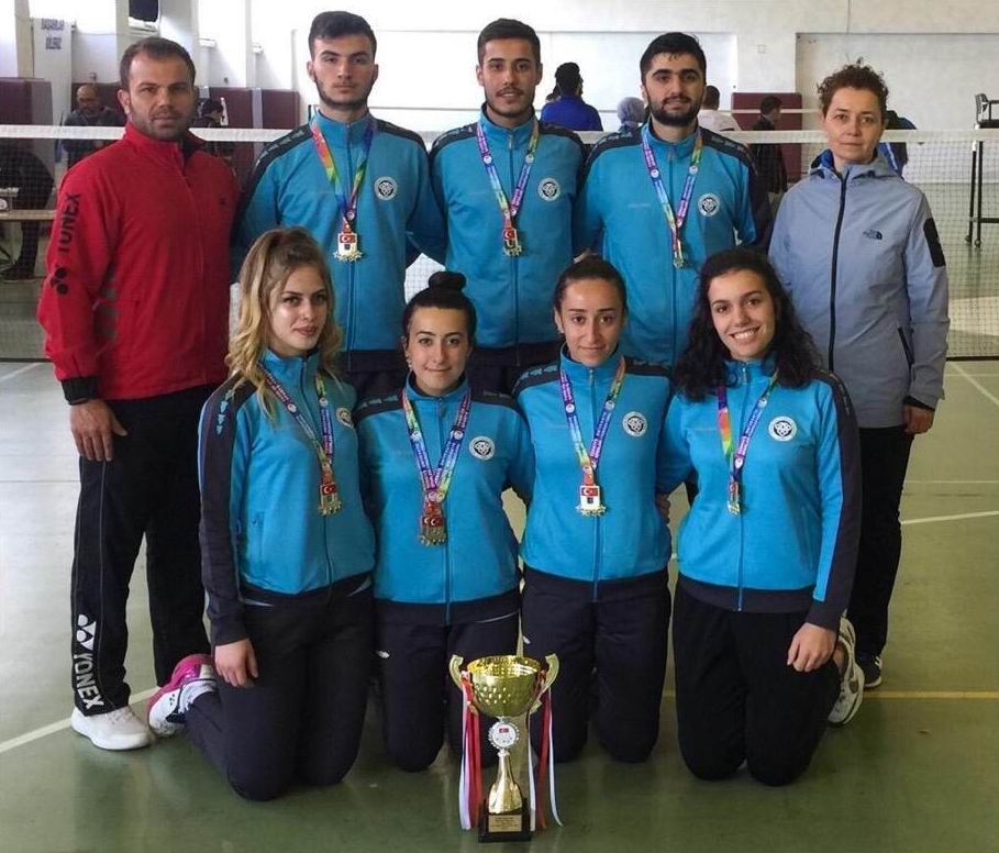 Erzincan Üniversitesi Badminton Takımı Türkiye Şampiyonu oldu 