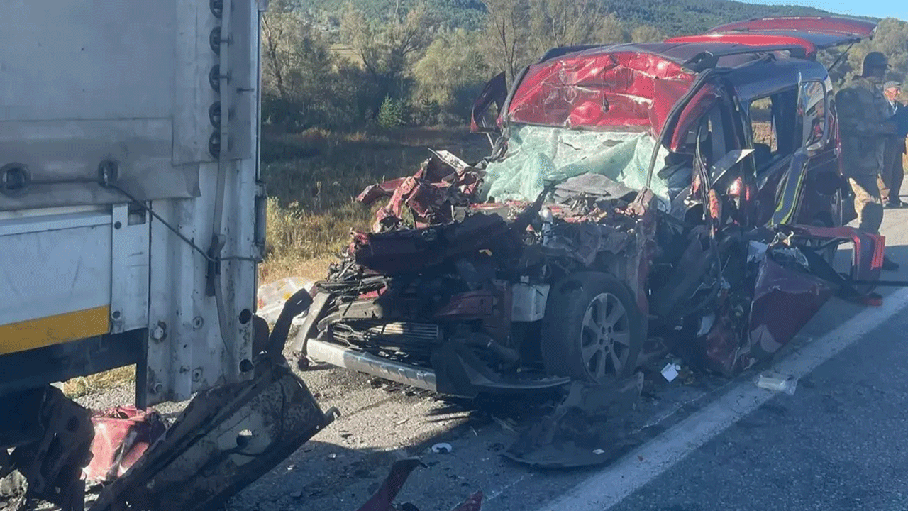 Erzincan'da facia: 3 ölü, 2 ağır yaralı